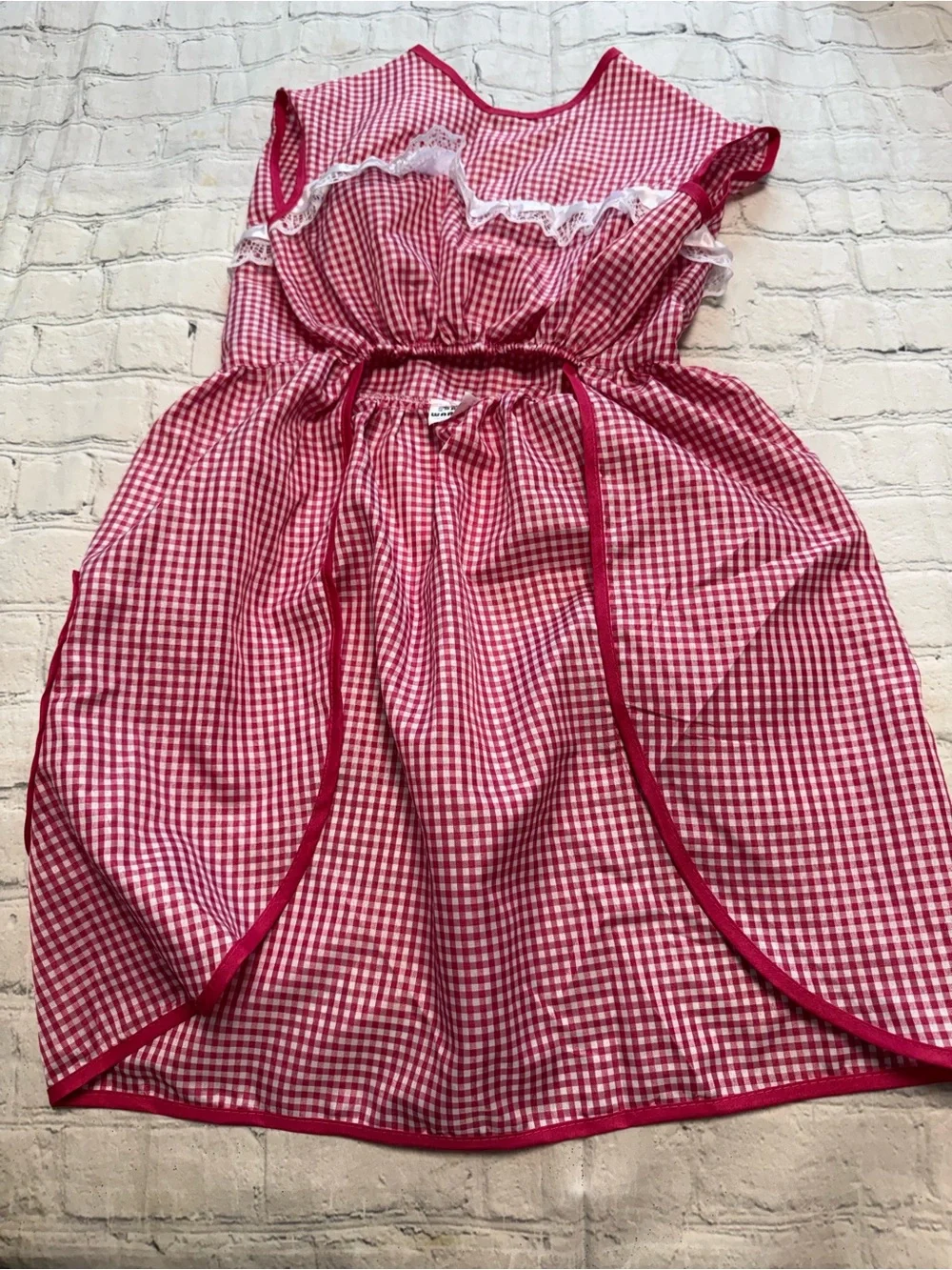 Pet Warrior Dog Custome Red & White Gingham Apron Dress with Lace Trim. Hallowee